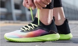 李宁最新爆料鞋,神秘新鞋款即将亮相，引领潮流新风尚